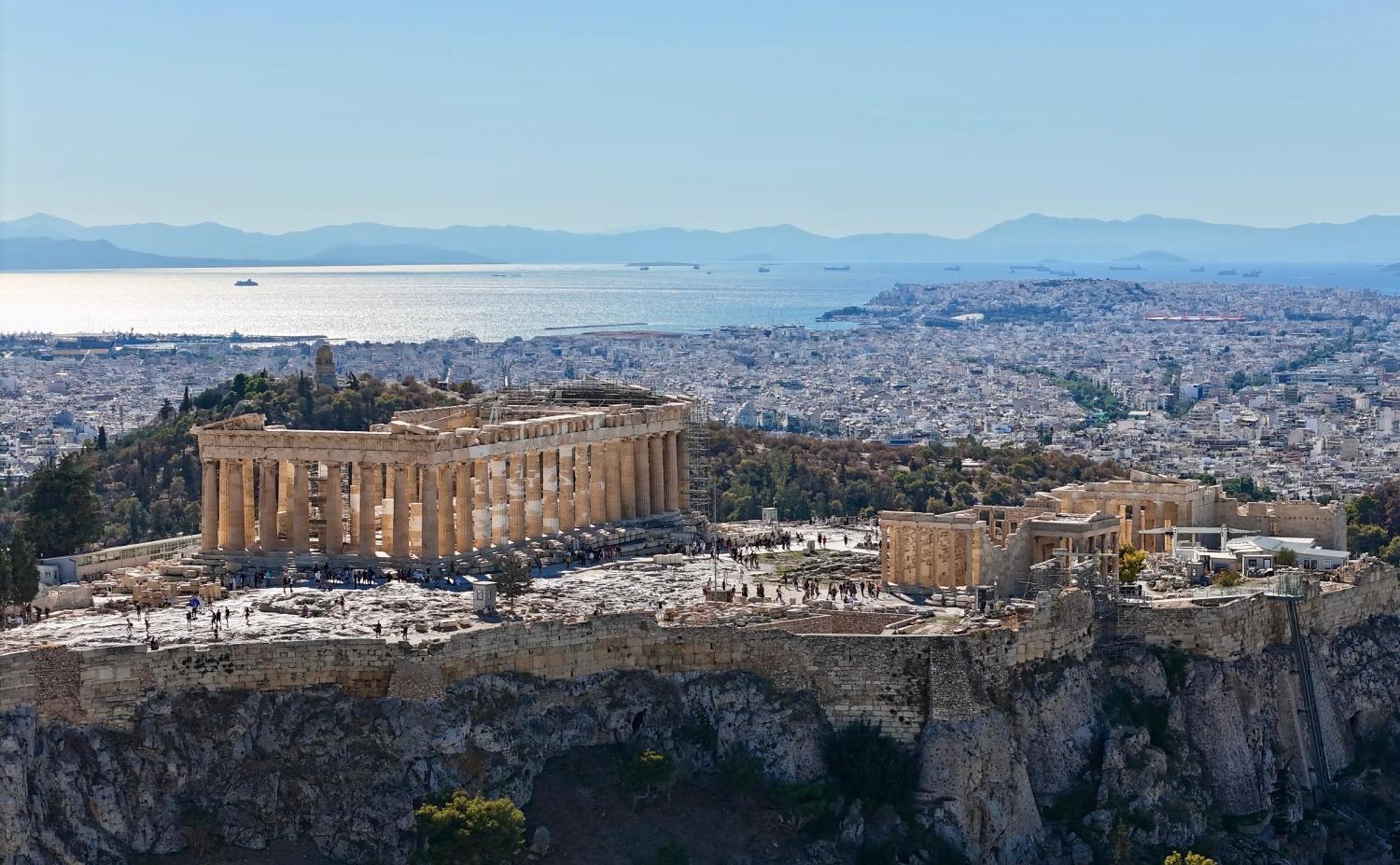 Parthenon And Syntagma Square View Apartment Атина Екстериор снимка